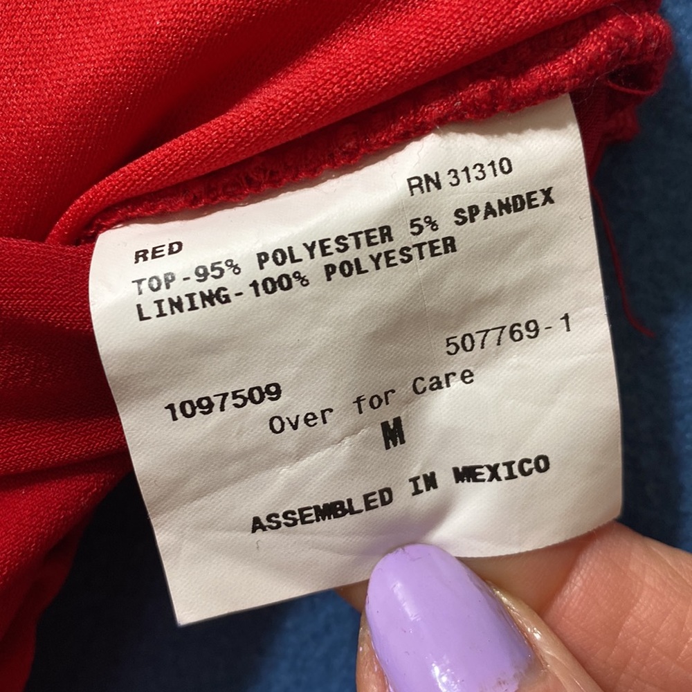 Very beautiful red blouse with open back by BCC size M used - Picture 10 of 12